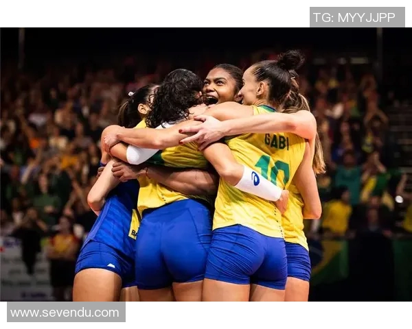 重庆排球队创新高排球配合排名跃升引发广泛关注与期待