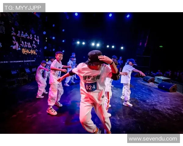 杭州街舞队在世界街舞大赛中的精彩表现与状态分析
