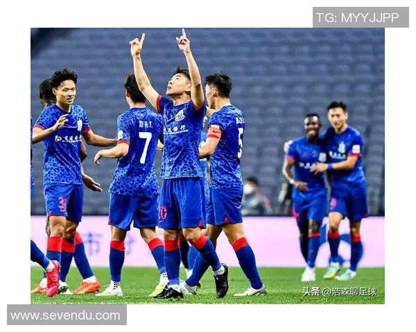 上海足球队在联赛中的意识表现分析与未来展望